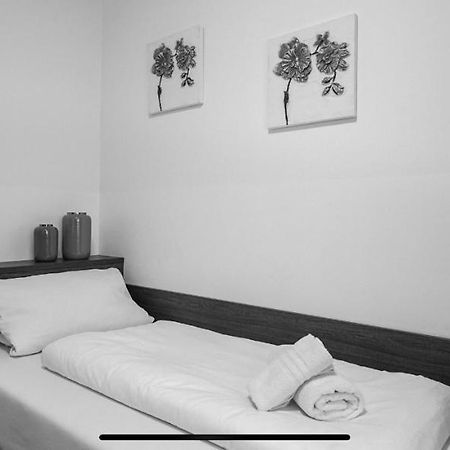 Hotel Restaurant Jaegerhof ケルペン エクステリア 写真